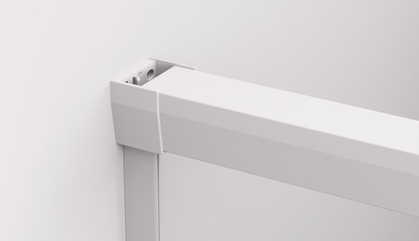 Sliding rail with integrated "soft open / close function"